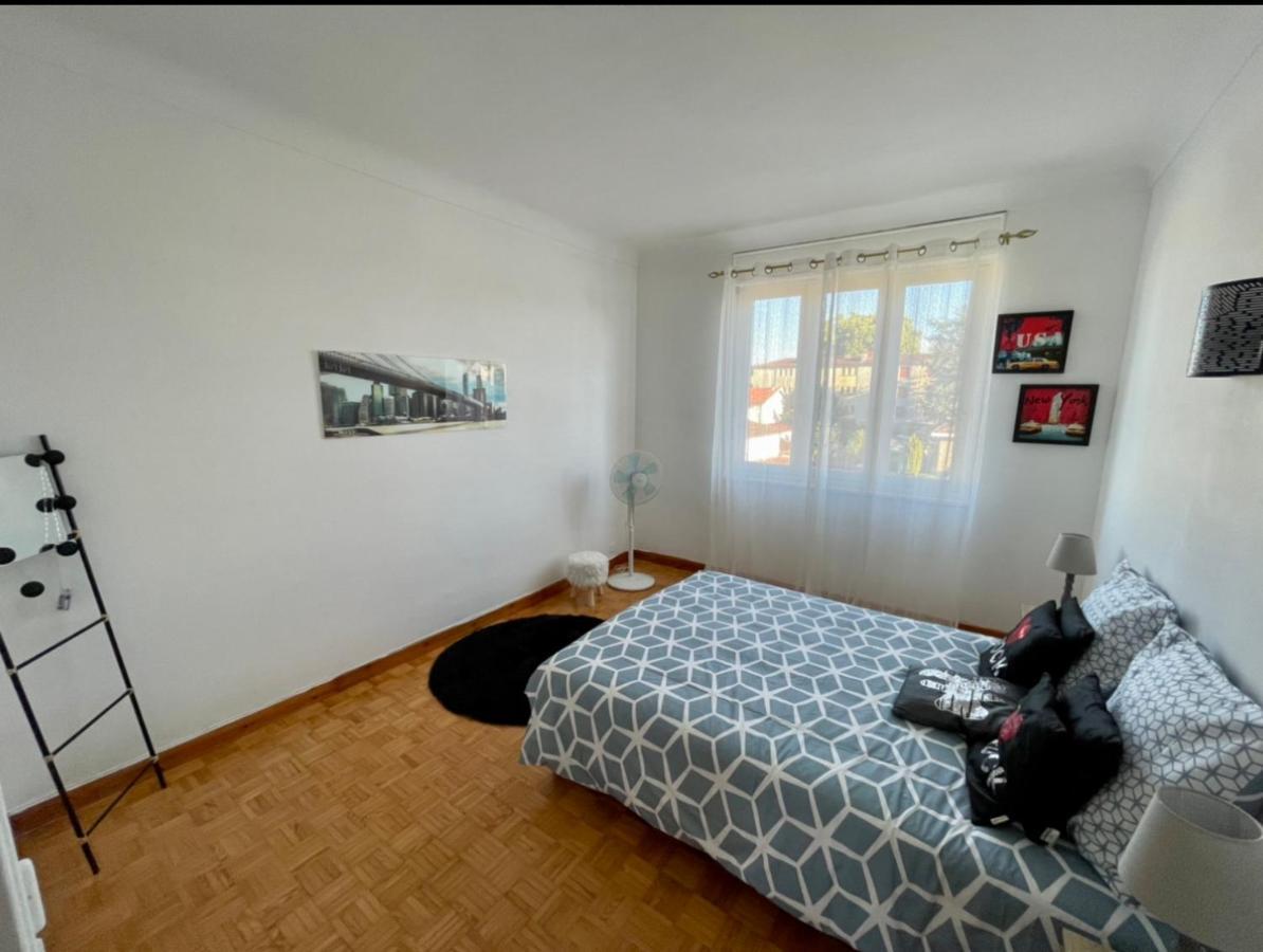 Tres Grand Appartement A 10 Min A Pied Du Centre Castres  Exterior foto